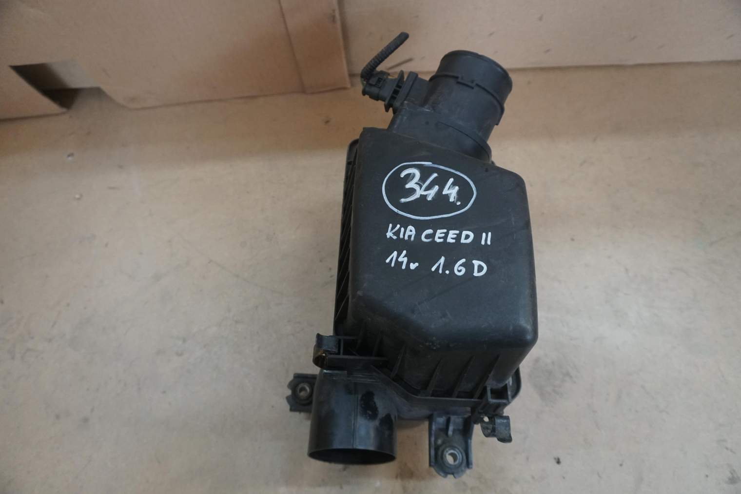 KIA CEED II JD 2012-2015r OBUDOWA FILTRA 28110A5800 PRZEPŁYWOMIERZ 281642A500