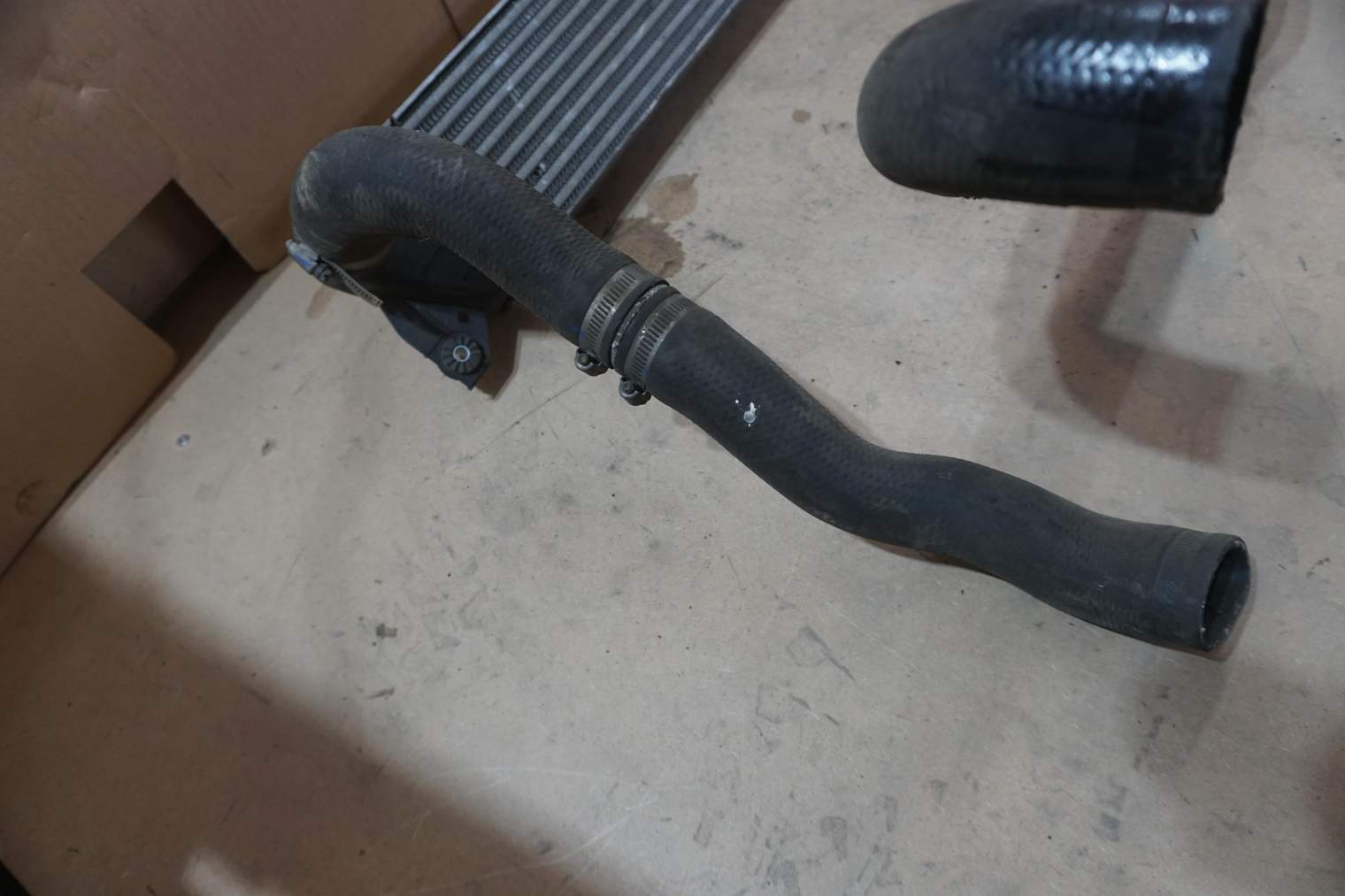 SUZUKI SX4 SEDICI INTERCOOLER POWIETRZA 2006-2014R RURA WĄŻ PRZEWÓD - obrazek 7
