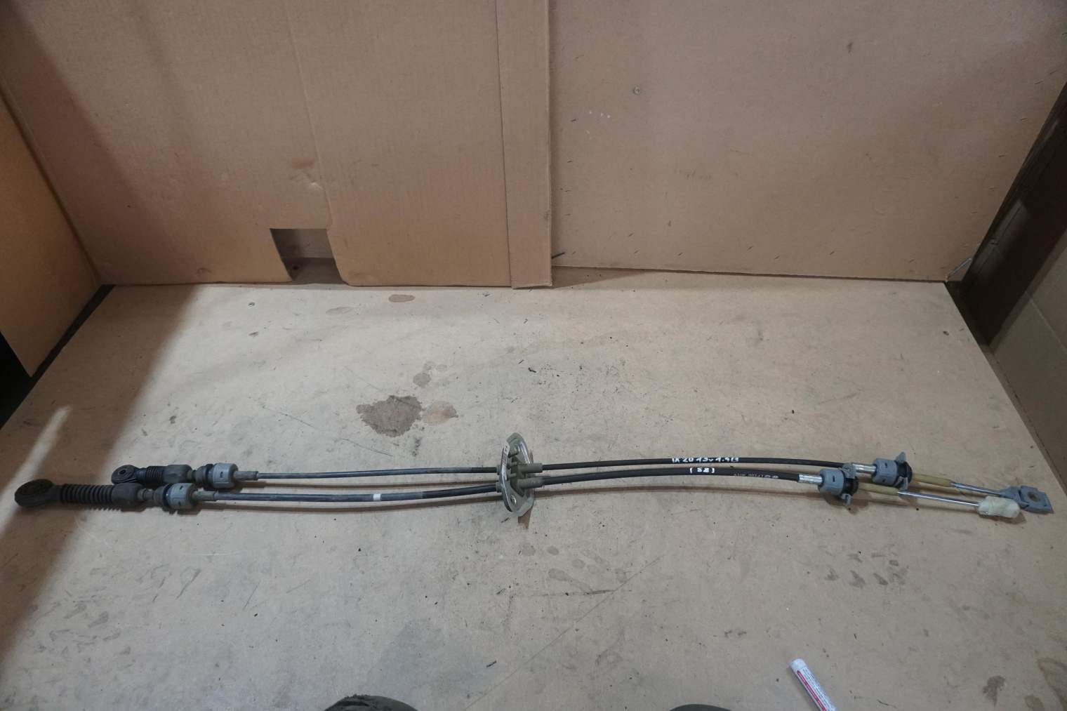 HYUNDAI iX20 2010-2019r LINKI ZMIANY BIEGÓW 437941P100