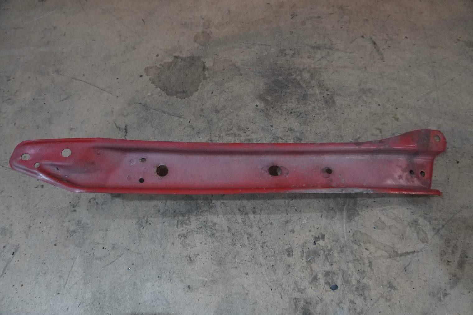 SUZUKI SWIFT MK7 IV LEWE WZMOCNIENIE 7235068L00 ZCF - obrazek 3