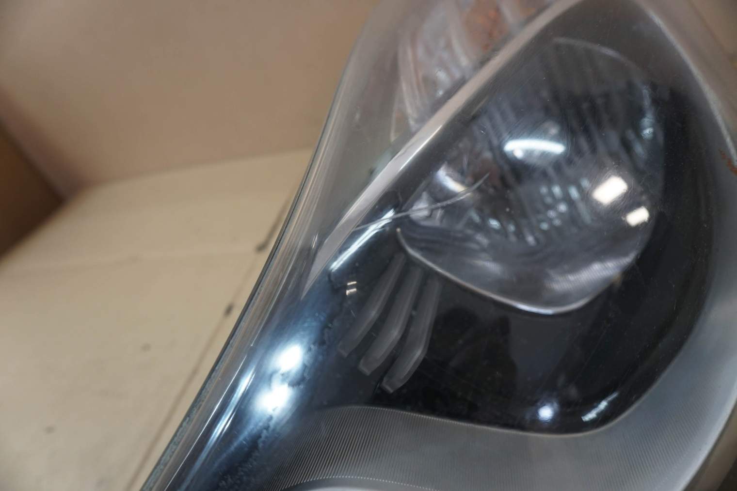 HYUNDAI IX20 LEWA LAMPA 921011K010 - obrazek 3
