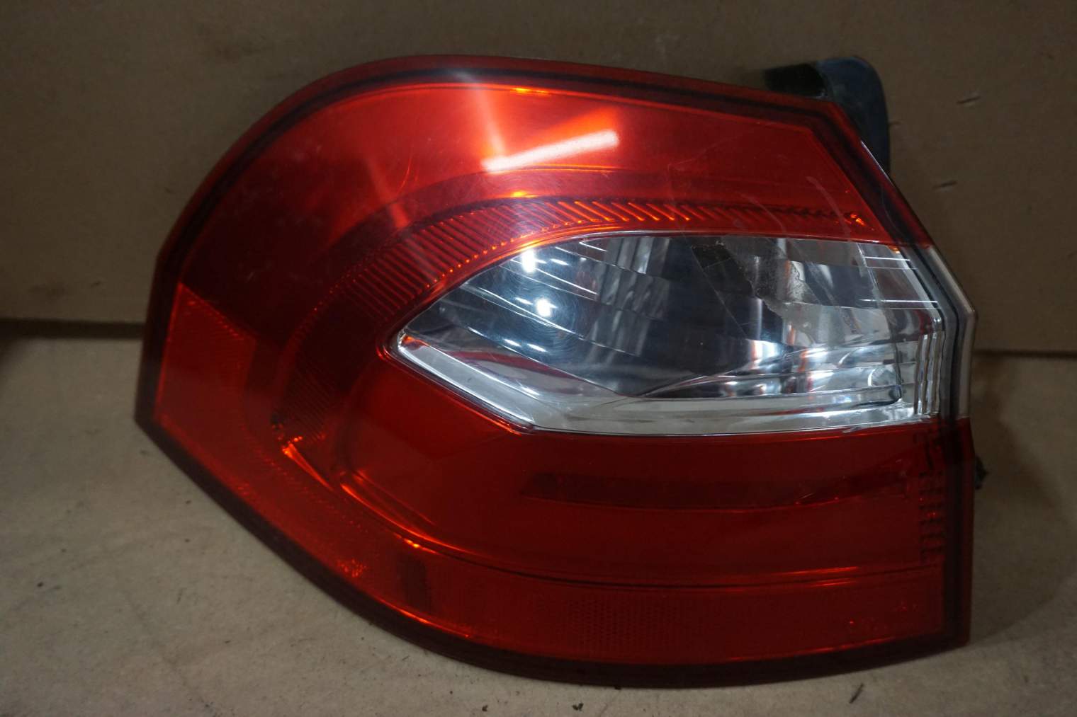 KIA RIO III LAMPA TYLNA LEWA