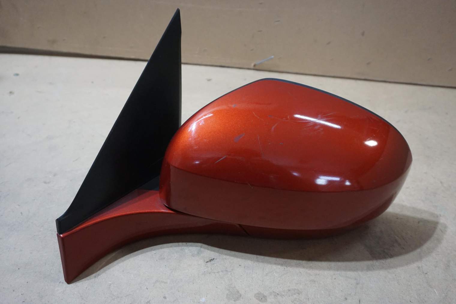 SUZUKI SWIFT MK7 IV LUSTERKO LEWE 84702-68L11 ZFS