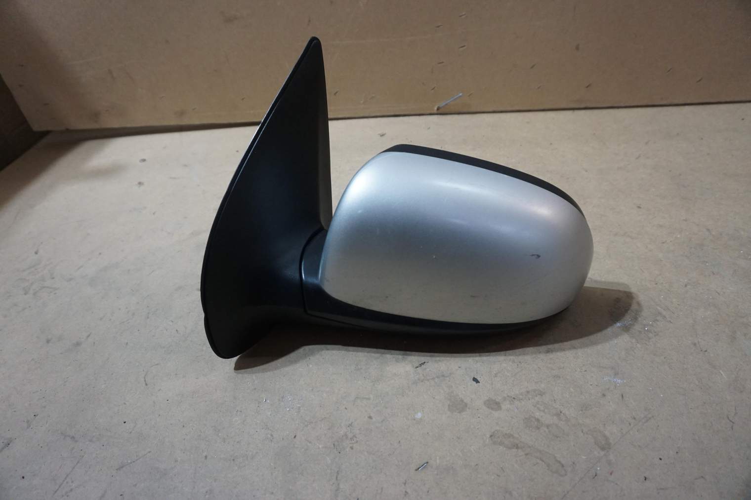 HYUNDAI i20 I LUSTERKO LEWE 20353-17J11 FG