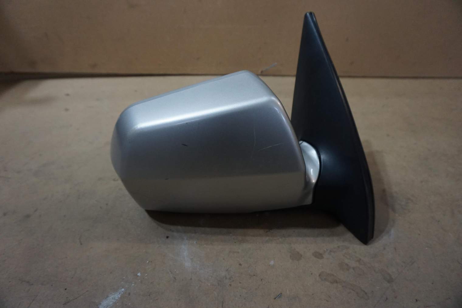 KIA SPORTAGE II LUSTERKO PRAWE 87620-0Z320 9S