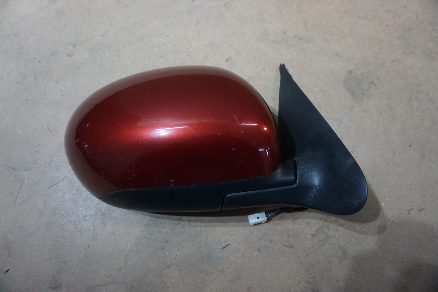 NISSAN JUKE F15 LUSTERKO PRAWE NAH BORDOWE 208