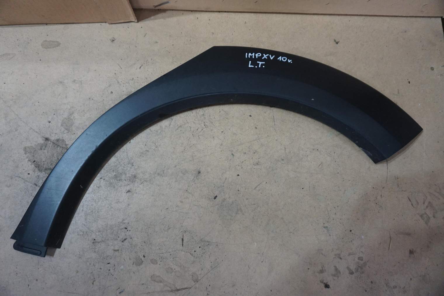 SUBARU IMPREZA XV LISTWA BŁOTNIKA TYLNA LEWA 91112FG290