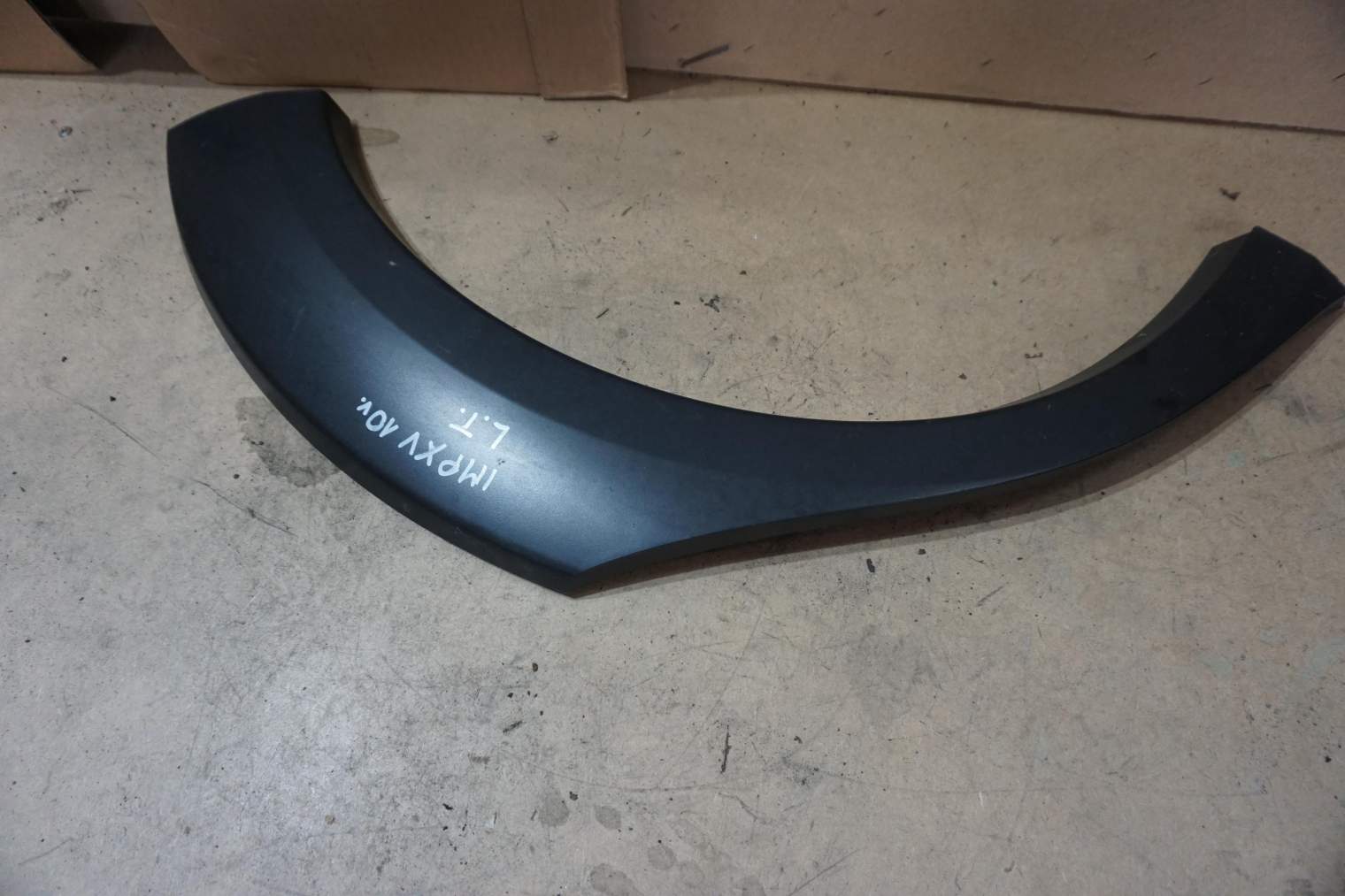SUBARU IMPREZA XV LISTWA BŁOTNIKA TYLNA LEWA 91112FG290 - obrazek 2