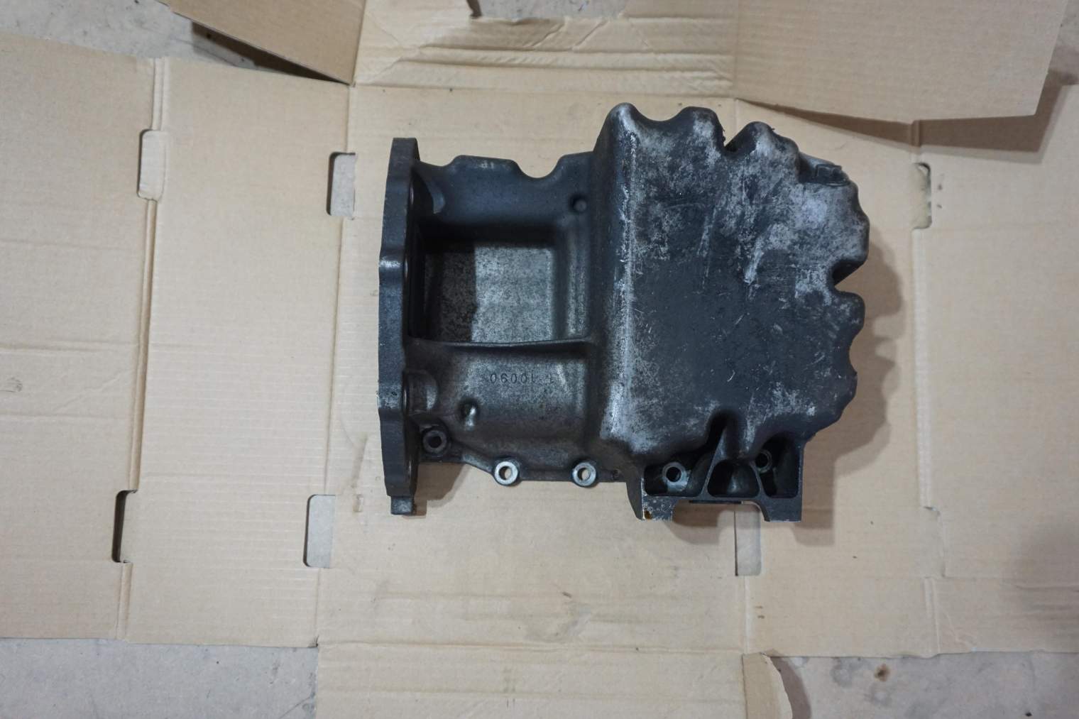 TOYOTA YARIS II MISKA OLEJOWA 1.0B 1KR