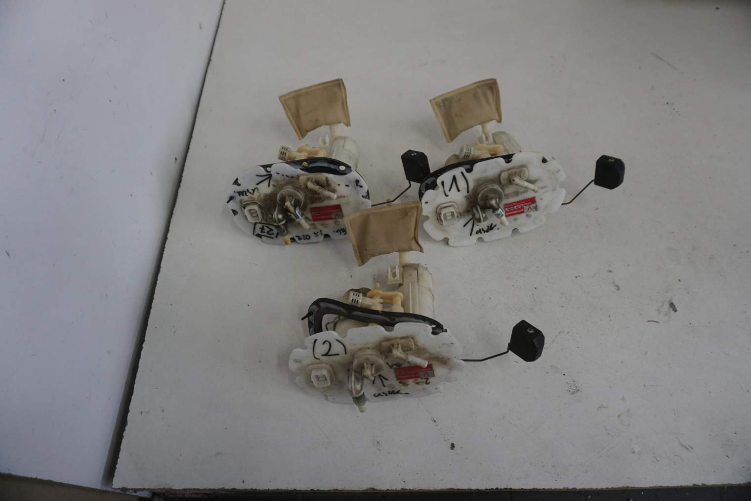 Subaru Pompa Paliwa 42021ae000