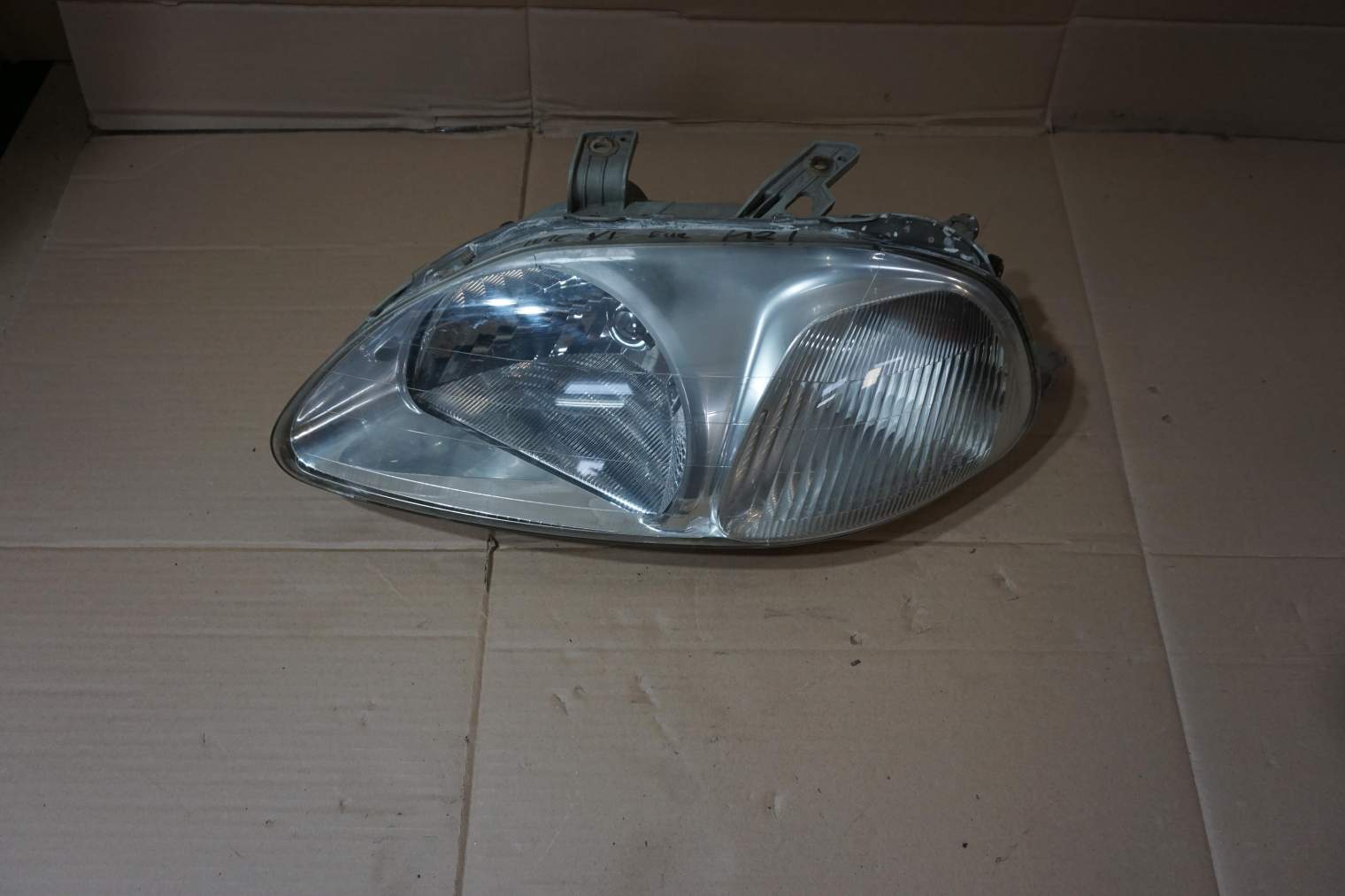 HONDA CIVIC VI LAMPA PRZEDNIA LEWA EUROPA