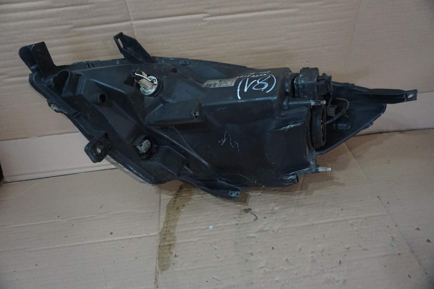 NISSAN NOTE E11 LIFT LAMPA PRZEDNIA PRAWA 26010BH00B - obrazek 7