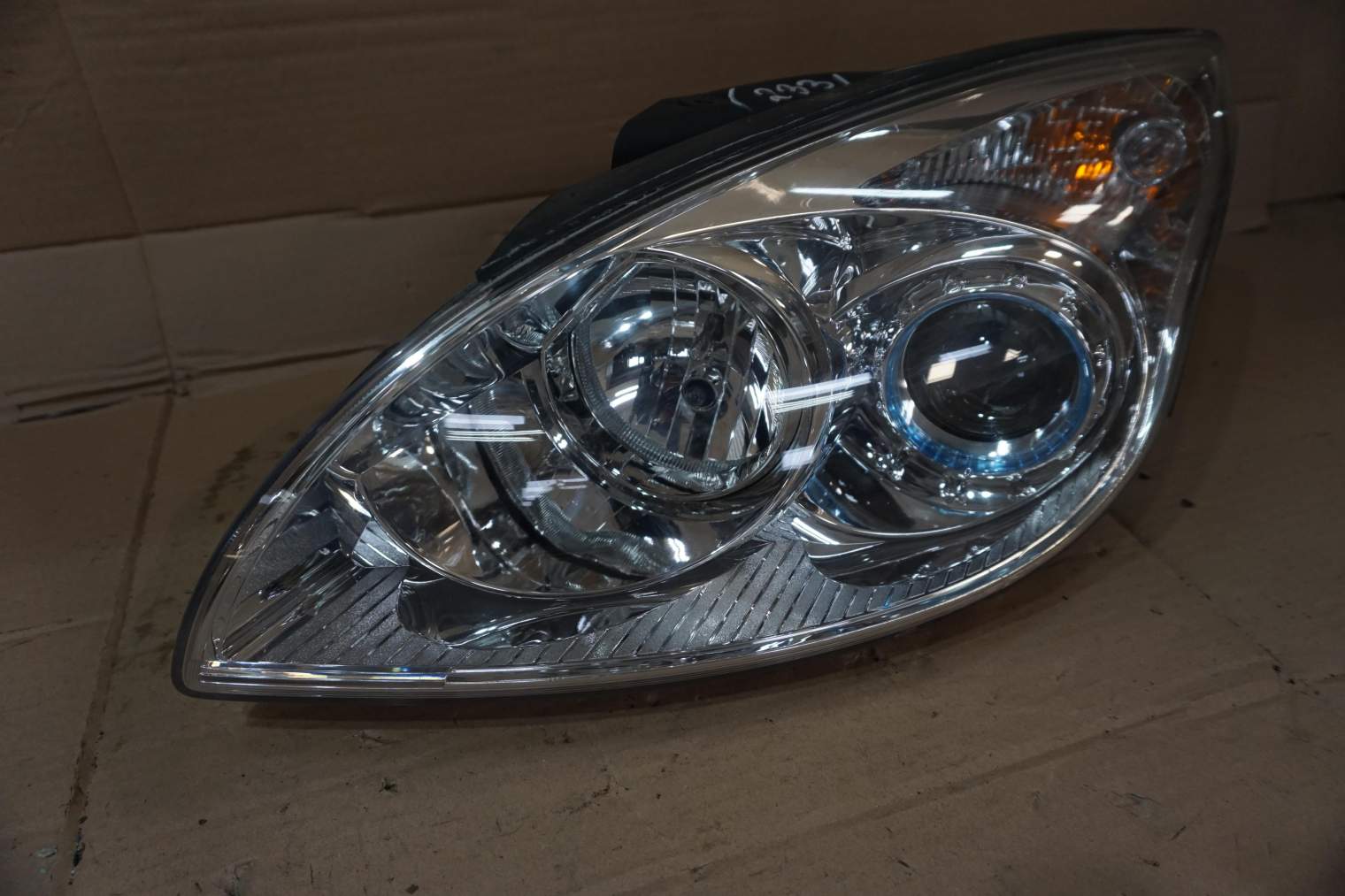 HYUNDAI I30 I LAMPA PRZEDNIA LEWA 92101-2LXXX - obrazek 2