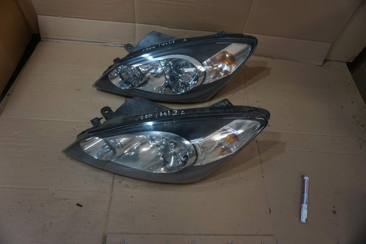 KIA CEED I LAMPA PRZEDNIA LEWA 92101-1H510