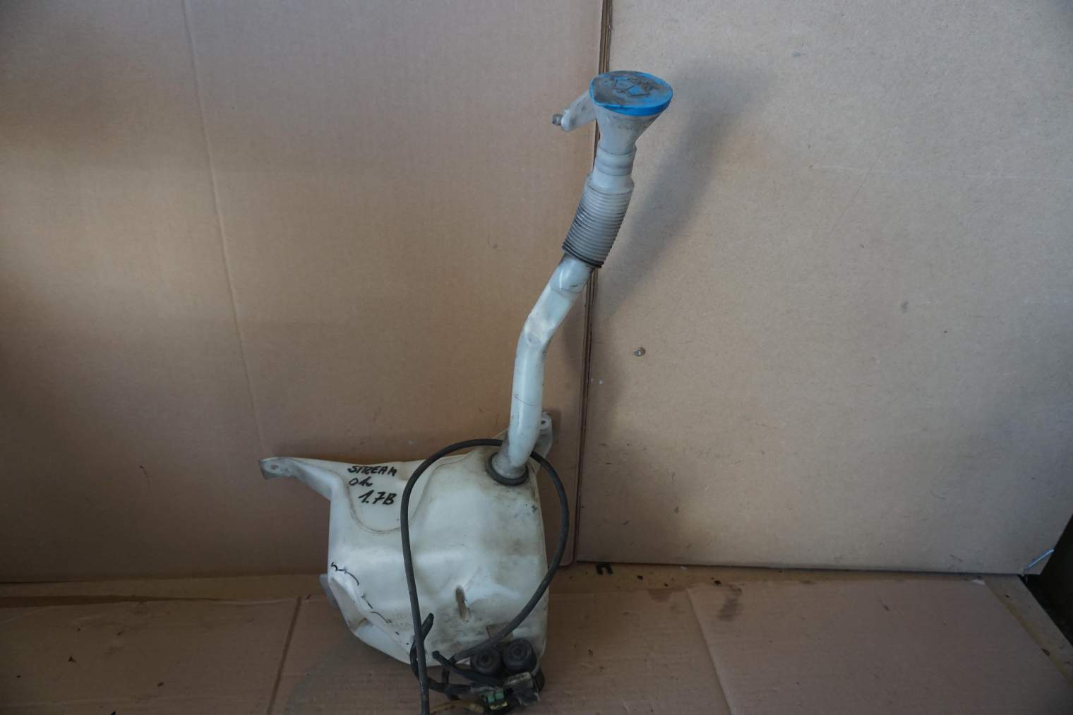 HONDA STREAM ZBIORNIK PŁYNU SPRYSKIWACZY