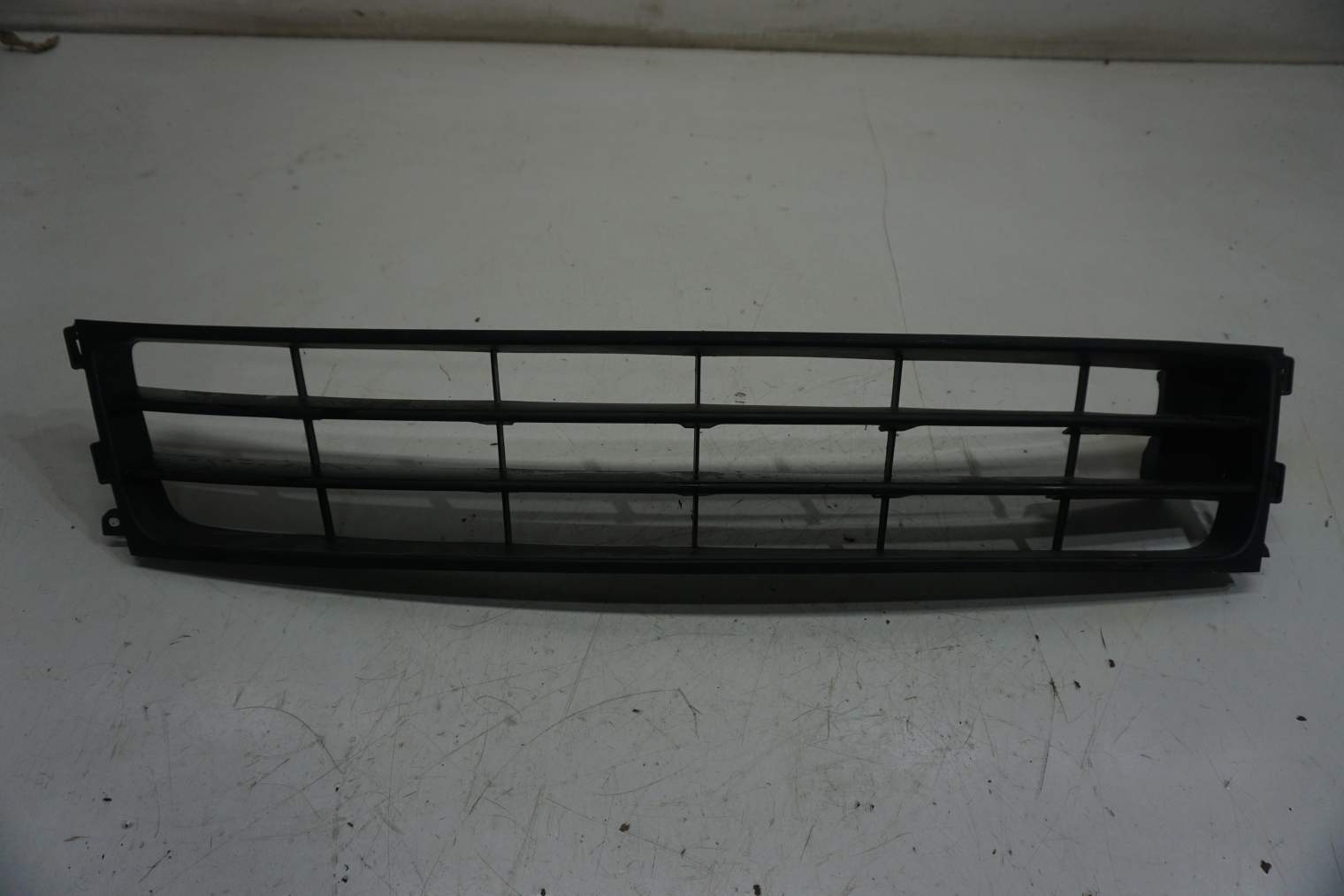 SUZUKI BOLENO III KRATKA ZDERZAKA 71721-68P0