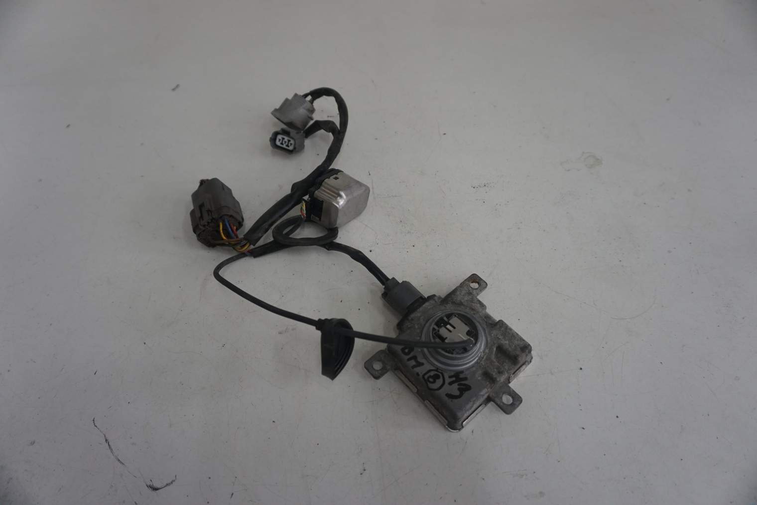 Mazda 3 BM BN III PRZETWORNICA W3T 24571 - obrazek 3