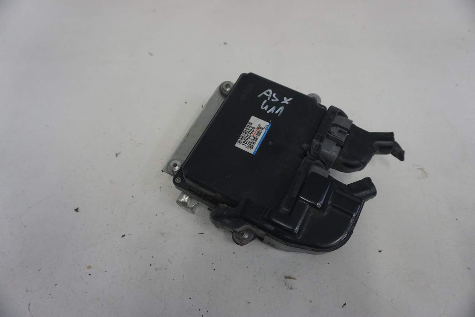 MITSUBISHI ASX STEROWNIK SILNIKA 1860C024