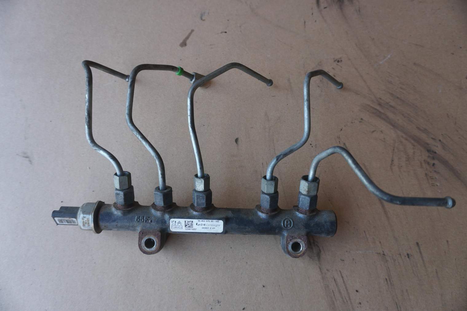 MAZDA 5 II CW LISTWA TRYSKOWA 9685297580 28497Z01