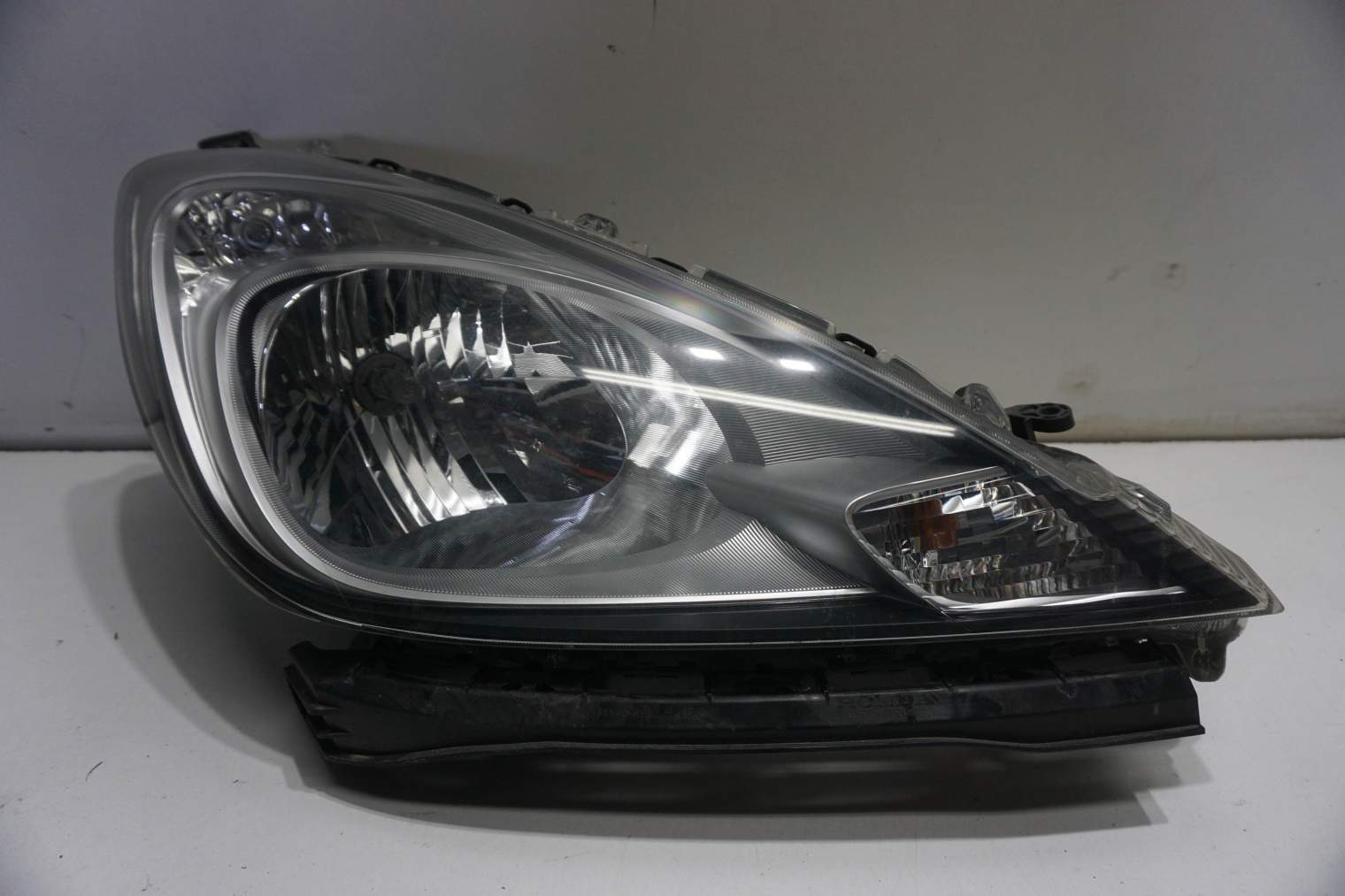 HONDA JAZZ III LAMPA SLIZG 71140TF0000