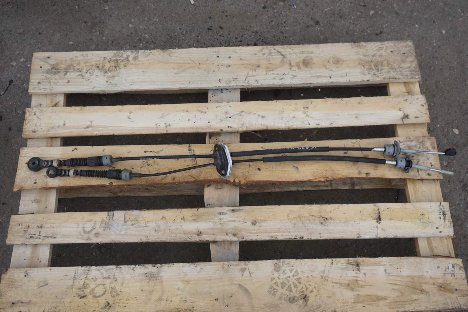 KIA VENGA LIFT 2014-2019R LINKI ZMIANY BIEGÓW 437941P400