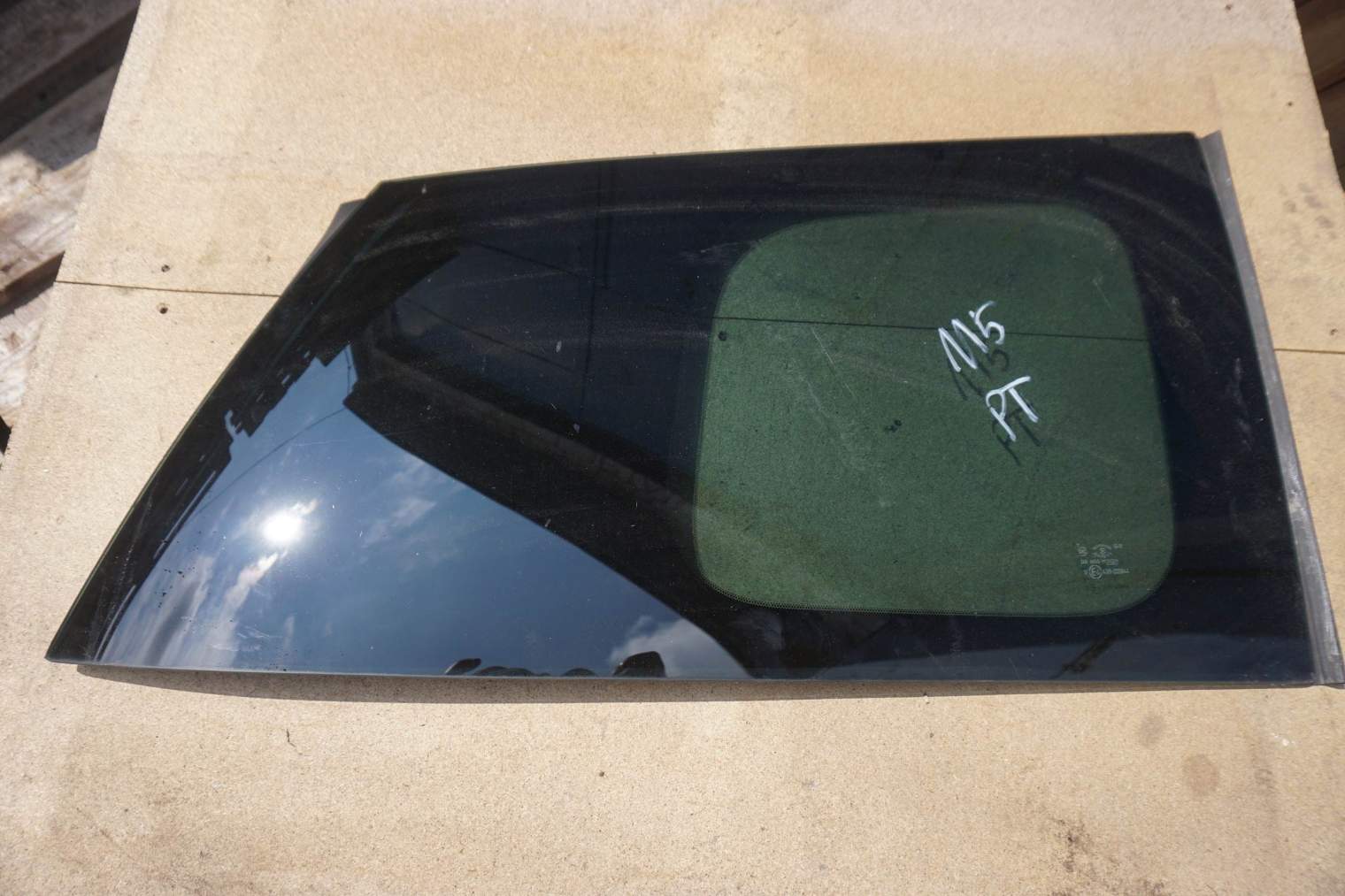 MAZDA 5 II CW 2010-2015R PRAWA SZYBA BOCZNA KAROSERYJNA TYLNA C51362950B