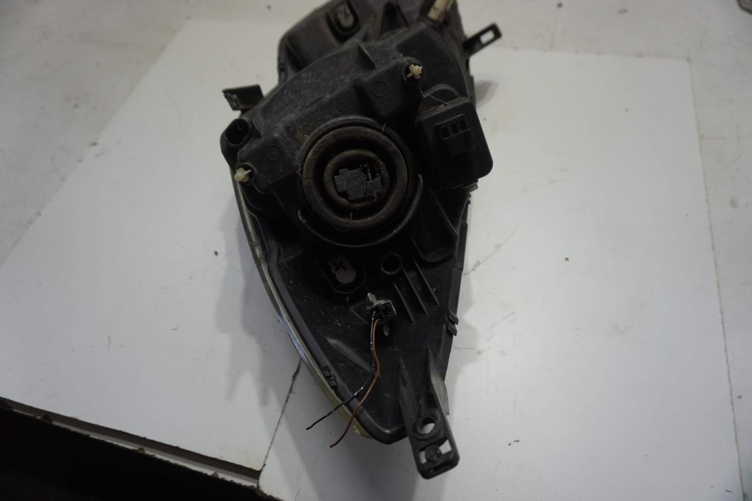 NISSAN NOTE I E11 LIFT LAMPA PRZEDNIA PRAWA 26010BH10B - obrazek 7