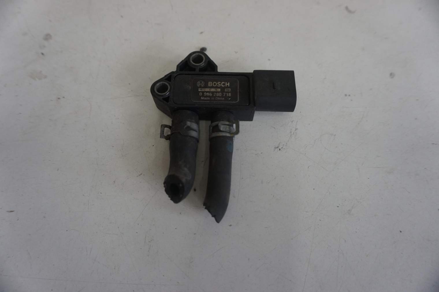Mitsubishi ASX MAZDA 3 CZUJNIK CIŚNIENIA SPALIN 0986280718