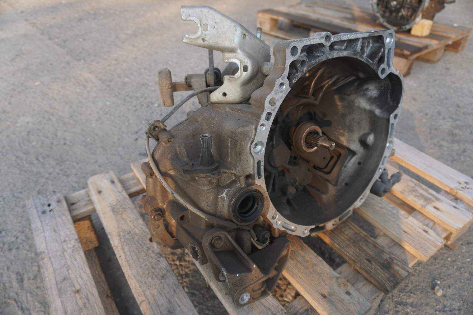 MAZDA 2 DE II SKRZYNIA BIEGÓW LG F6 8TH1110455