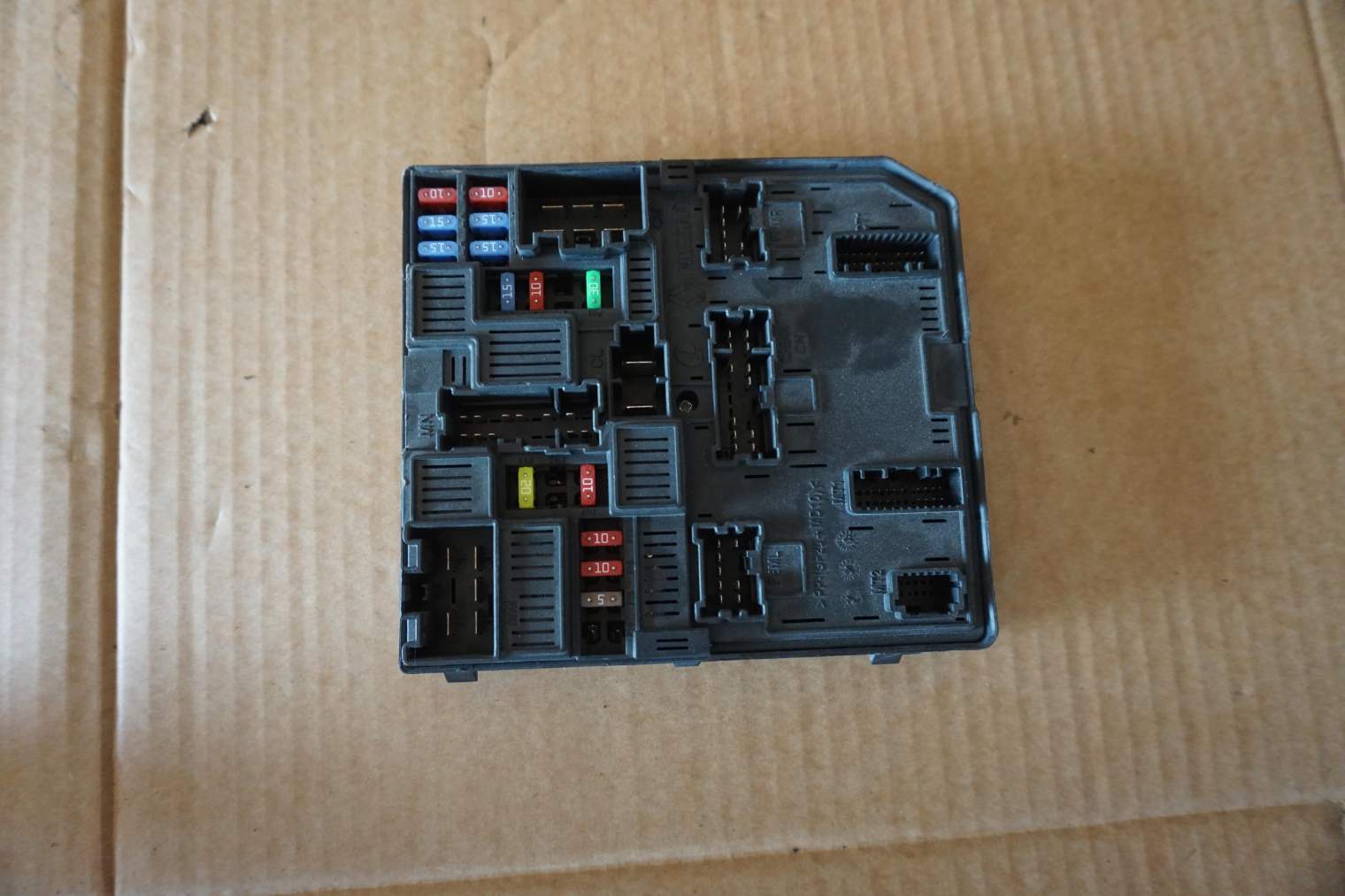 NISSAN QASHQAI J11 MODUŁ STEROWNIK BSI 284B74BA0A