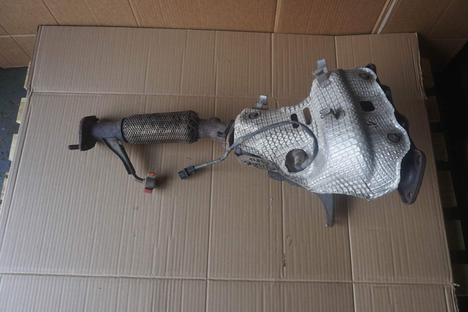 KIA VENGA KATALIZATOR KOLEKTOR SONDA W2BEF5  285102BEF5