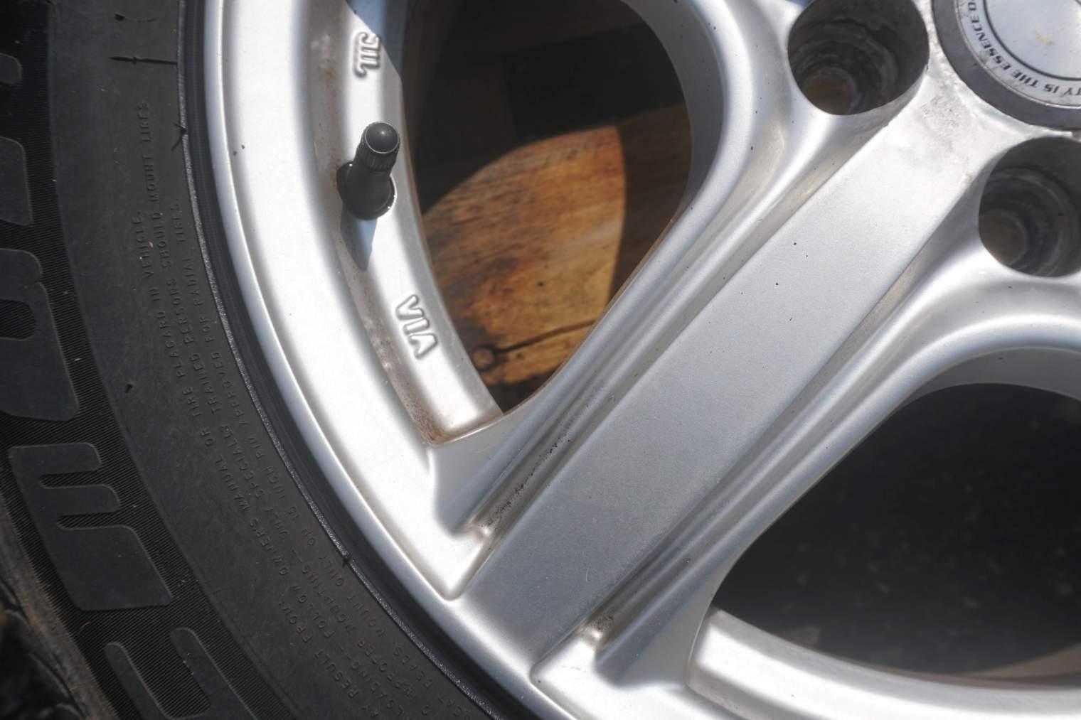 TOYOTA PRIUS III 09-15r FELGI ALUMNIOWE 5X100 15x6j et45 - obrazek 5