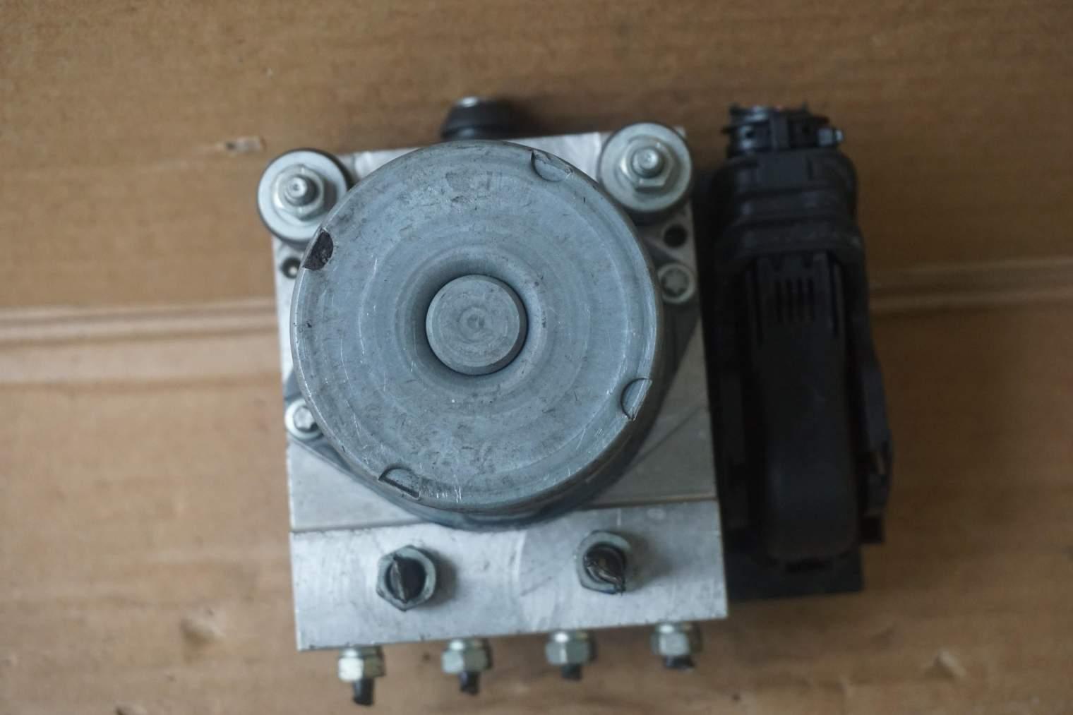 HONDA JAZZ III POMPA ABS HAMULCOWA 57110TF3G220M2 - obrazek 8